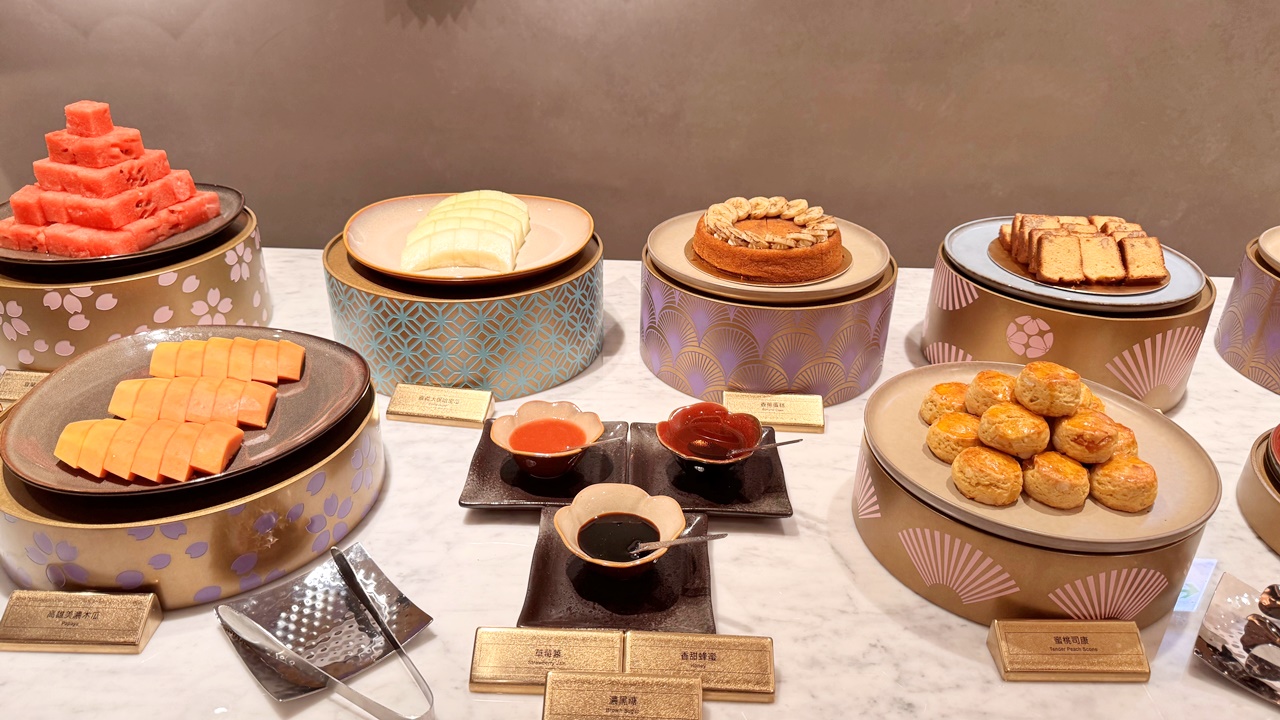 【台中食記】旭集和食集錦 台中店吃到飽 日式Buffet開箱假日餐期，位於台中大遠百近捷運綠線市政府站(價錢/訂位方式)