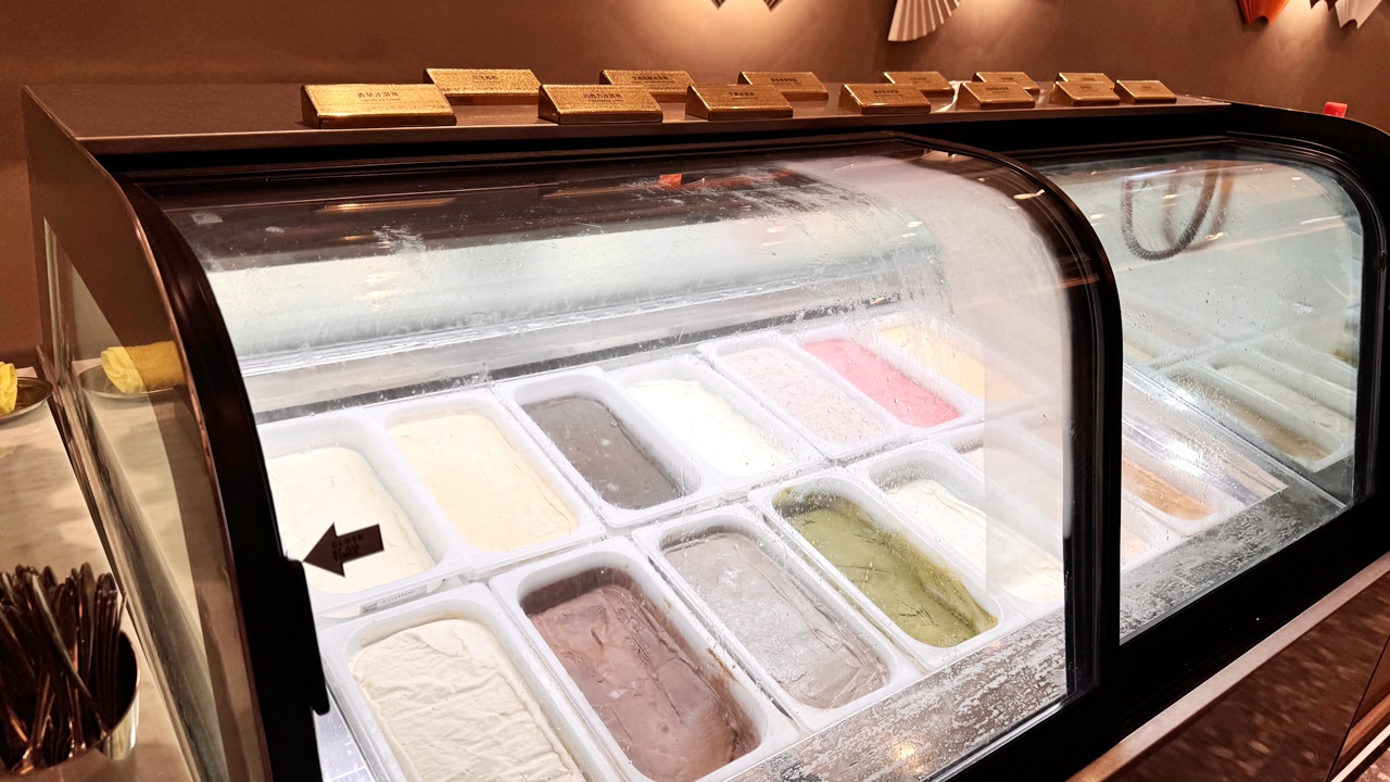 【台中食記】旭集和食集錦 台中店吃到飽 日式Buffet開箱假日餐期，位於台中大遠百近捷運綠線市政府站(價錢/訂位方式)