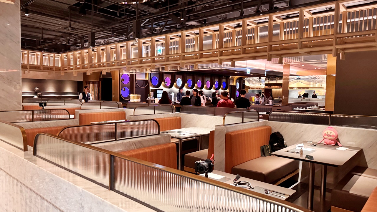 【台中食記】旭集和食集錦 台中店吃到飽 日式Buffet開箱假日餐期，位於台中大遠百近捷運綠線市政府站(價錢/訂位方式)
