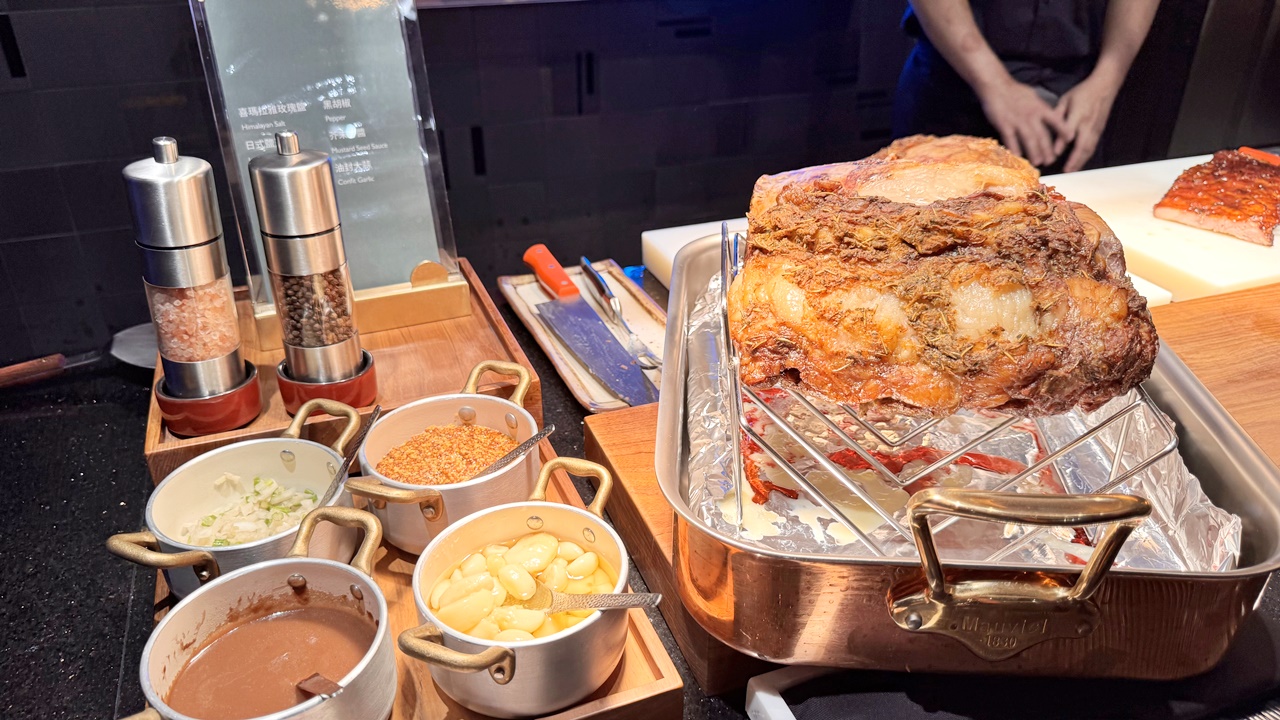 【台中食記】旭集和食集錦 台中店吃到飽 日式Buffet開箱假日餐期，位於台中大遠百近捷運綠線市政府站(價錢/訂位方式)