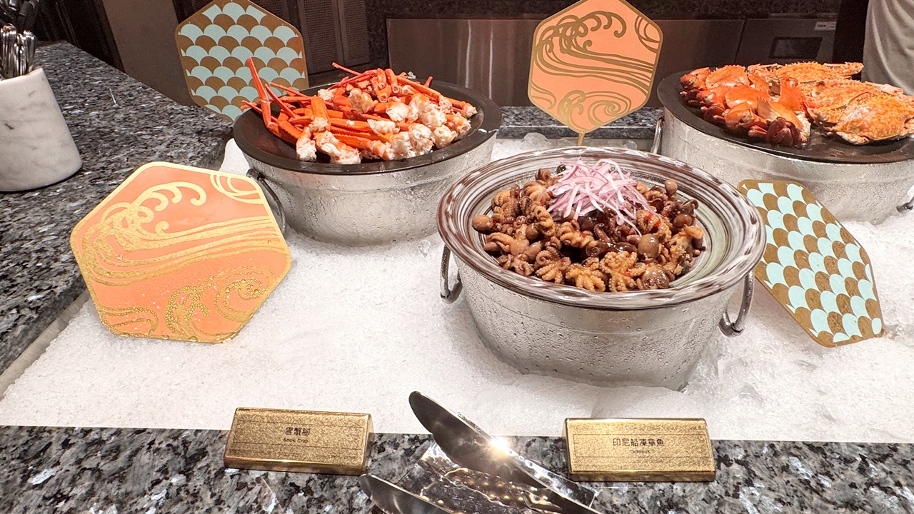 【台中食記】旭集和食集錦 台中店吃到飽 日式Buffet開箱假日餐期，位於台中大遠百近捷運綠線市政府站(價錢/訂位方式)