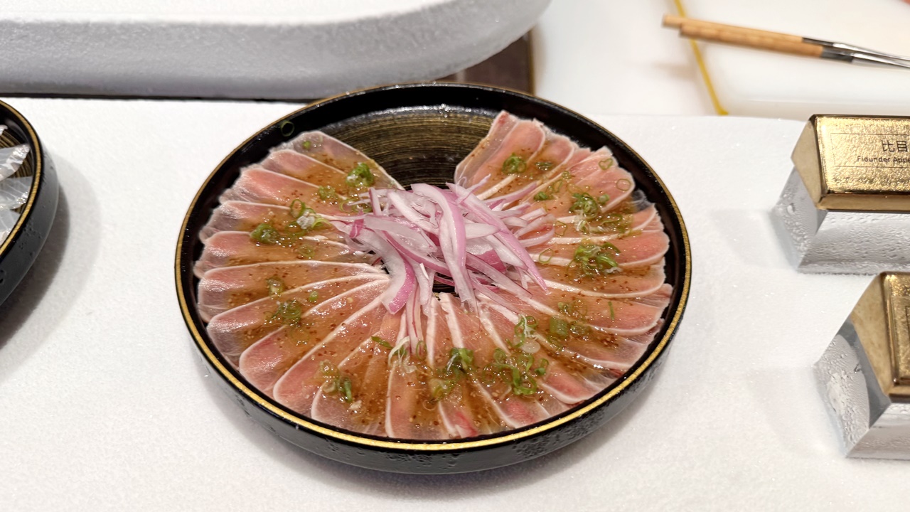 【台中食記】旭集和食集錦 台中店吃到飽 日式Buffet開箱假日餐期，位於台中大遠百近捷運綠線市政府站(價錢/訂位方式)