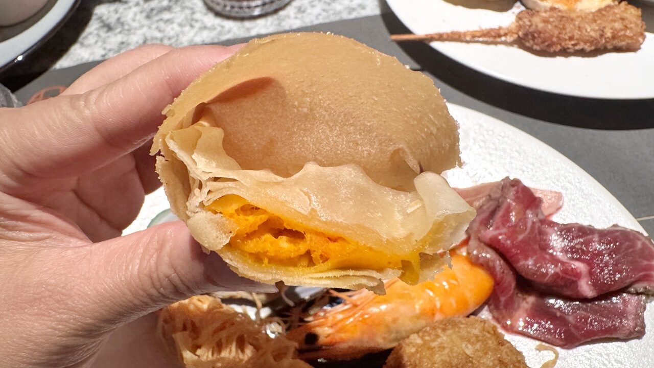 【台中食記】旭集和食集錦 台中店吃到飽 日式Buffet開箱假日餐期，位於台中大遠百近捷運綠線市政府站(價錢/訂位方式)