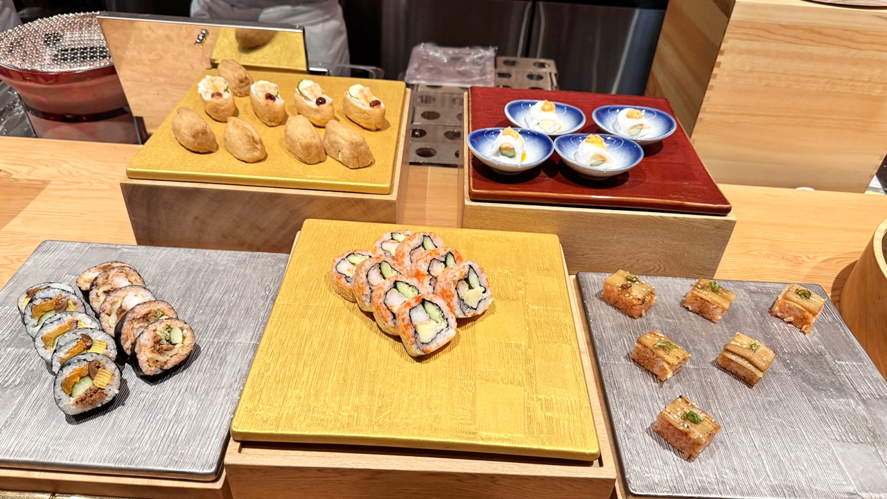 【台中食記】旭集和食集錦 台中店吃到飽 日式Buffet開箱假日餐期，位於台中大遠百近捷運綠線市政府站(價錢/訂位方式)