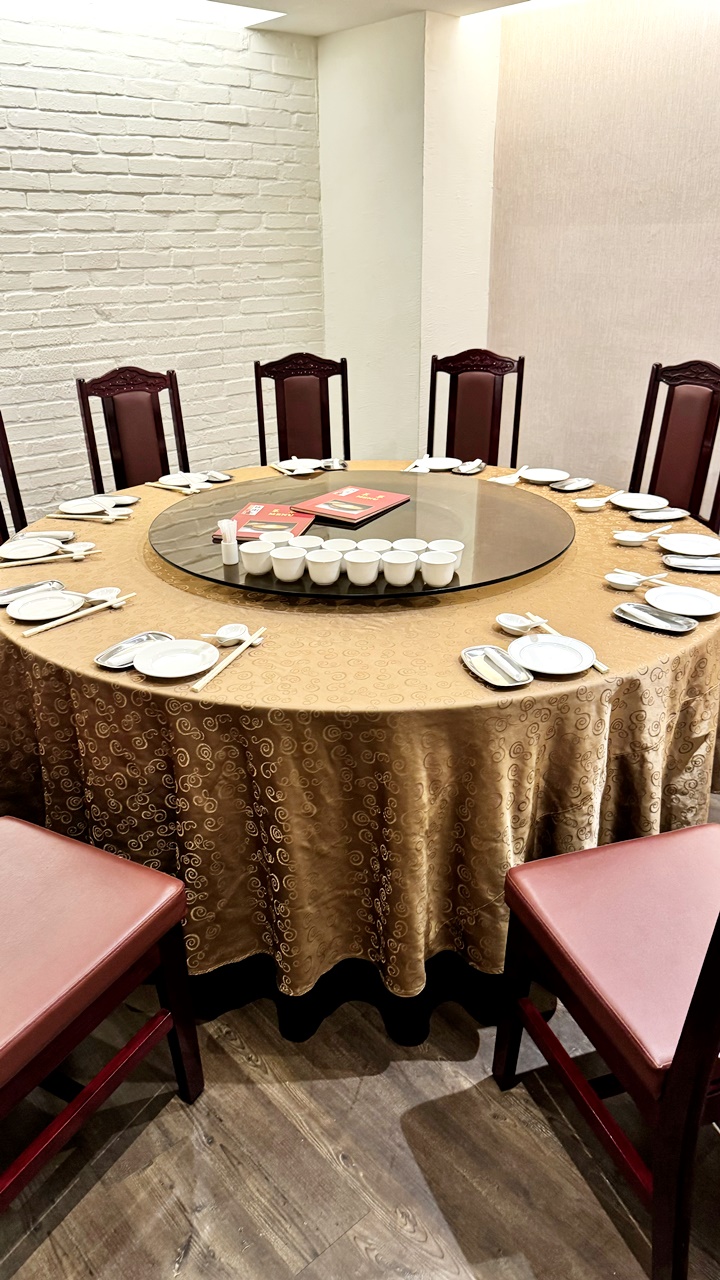 【大安食記】驥園川菜餐廳 台北超強砂鍋土雞湯！米其林推薦60年老字號川菜名店，多樣經典菜色開箱(菜單)